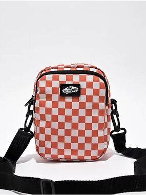 nwot vans go getter coral orange checker crossbody bag sold out!